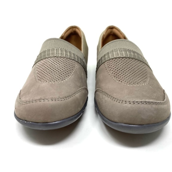 Cobb Hill WOMEN'S PENFIELD A-LINE SLIP-ON SHOE Taupe WIDE - Picture 4 of 9